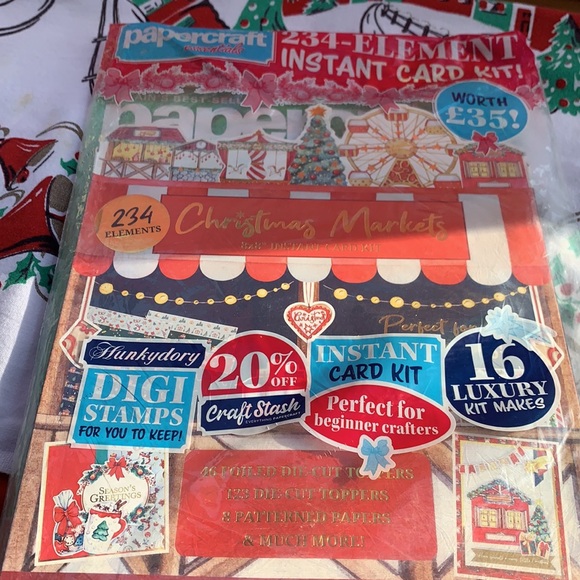 Paper craft 234 element card kit fun craft - Picture 5 of 5